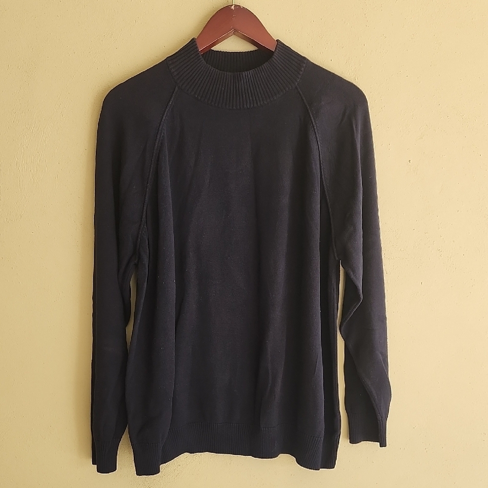 JEANNE PIERRE Women's Navy Crewneck Sweater